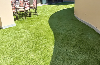 artificial grass for balcony (4)