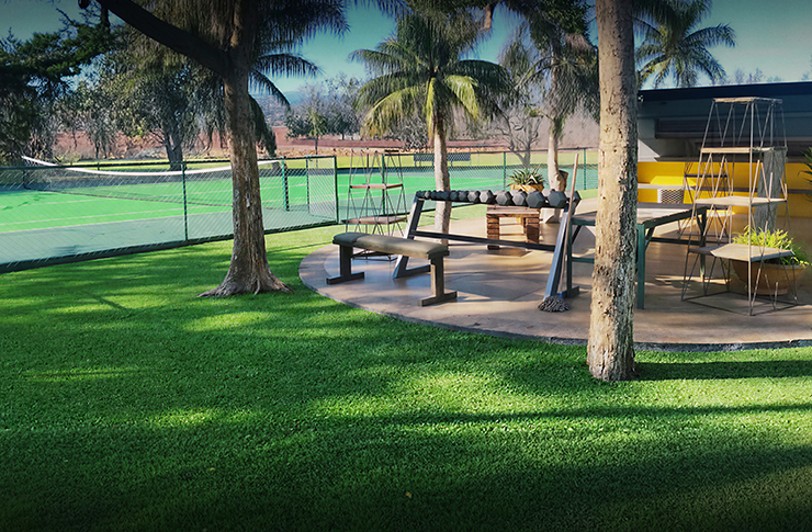 commercial outdoor gym (740x485)